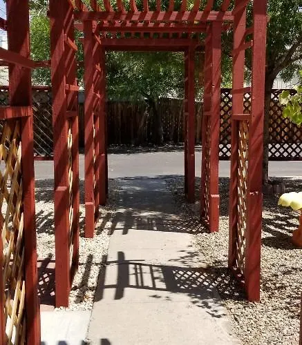 Style - 1 & 3 Bedroom With Full Kitchen Inn Page