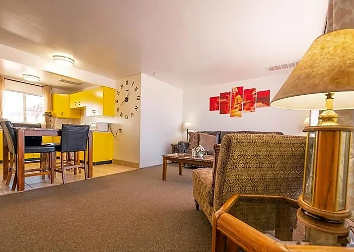 Style - 1 & 3 Bedroom With Full Kitchen
