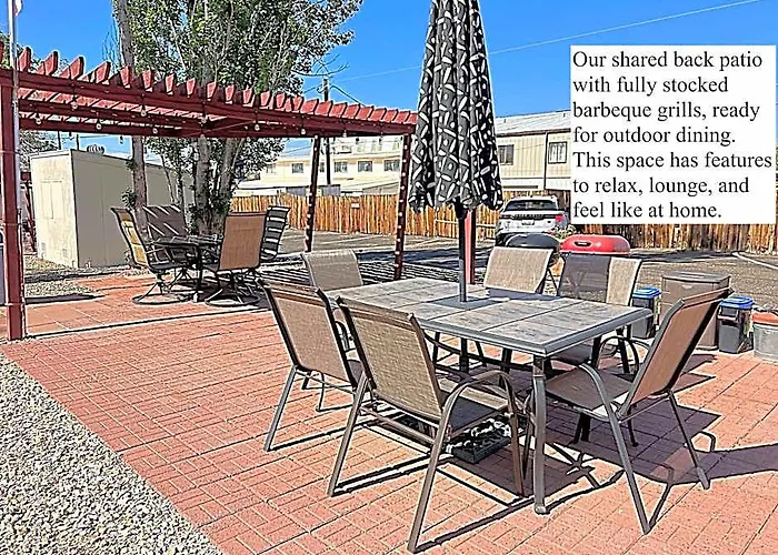 Inn Style - 1 & 3 Bedroom With Full Kitchen