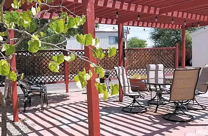 Inn Style - 1 & 3 Bedroom With Full Kitchen 3*